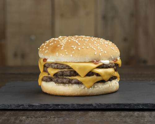 Triple Cheeseburger